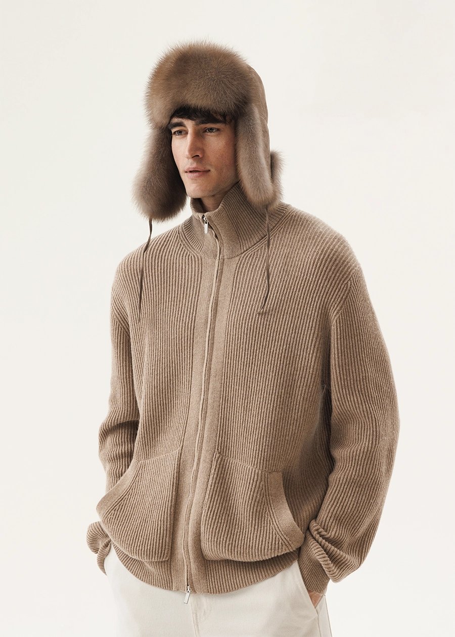 Кашемировая шапка-ушанка с мехом куницы